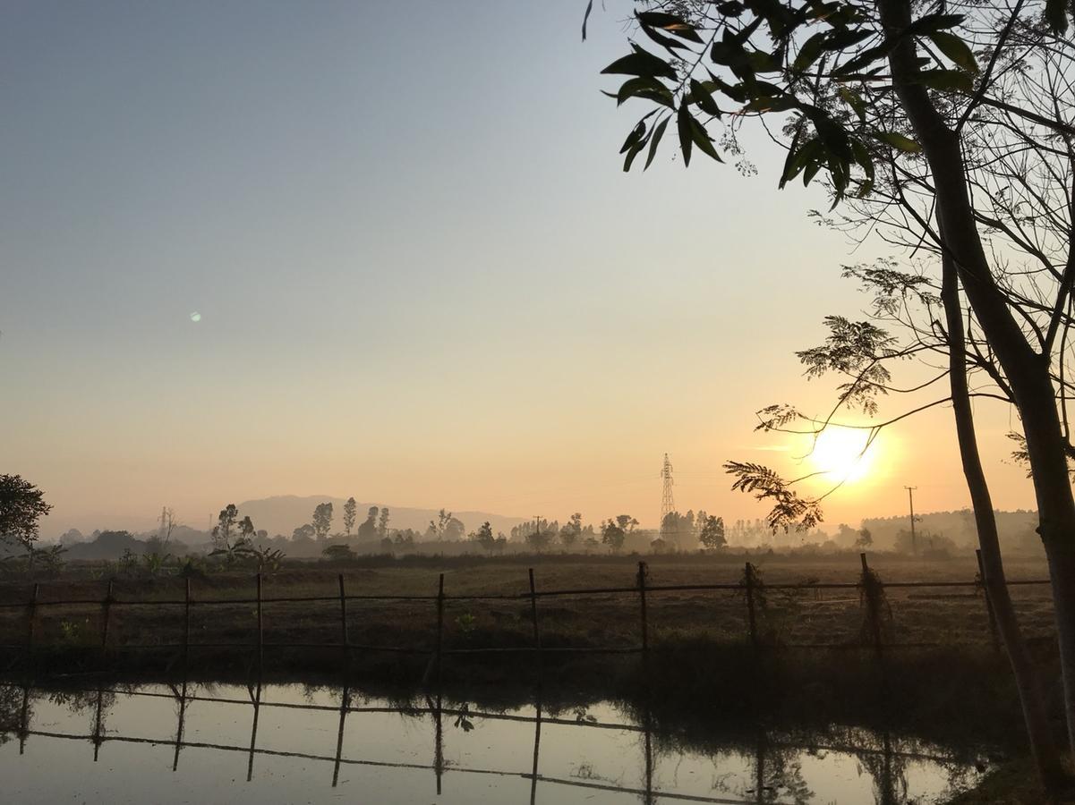 Koh Madan Camp 호텔 나콘나욕 외부 사진